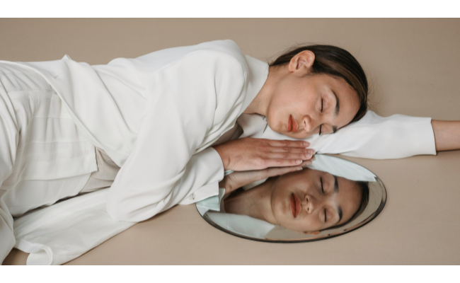 Sommeil, mélatonine, médecines alternatives : sortir des croyances