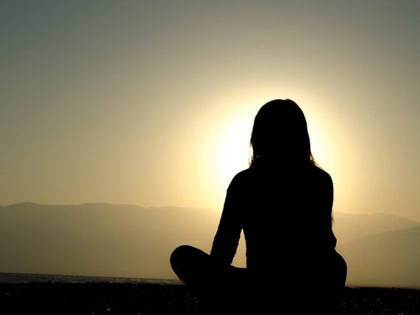Les fondements de la sophrologie : entre conte New Age et pseudo-science