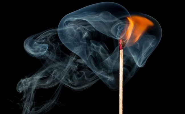 La combustion spontanée du corps humain : mythe ou réalité ?
