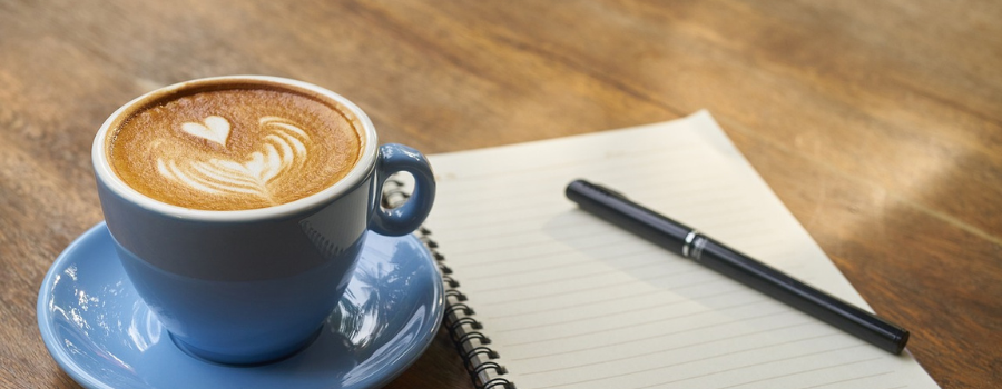 Comment obtenir un meilleur café à verser : les conseils de physiciens