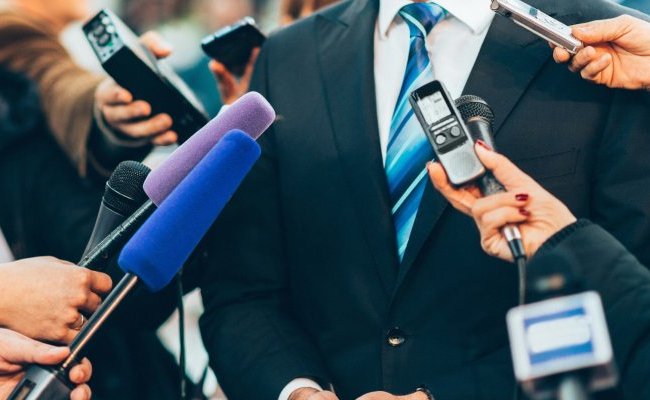 La communication politique de la science ou la quadrature du cercle