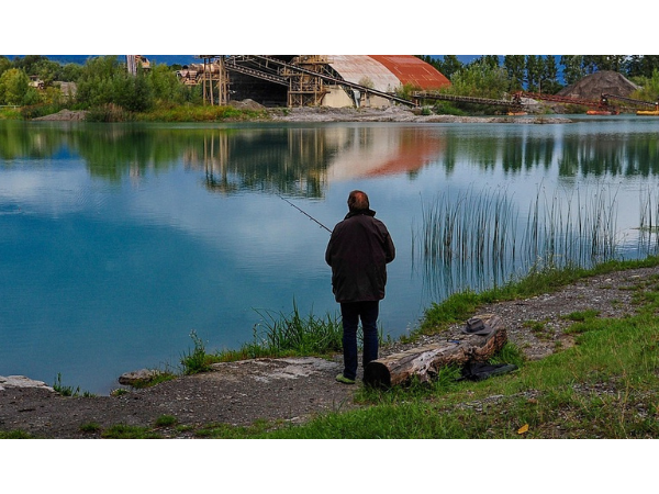 Les mines dans les pays en développement : aspects environnementaux