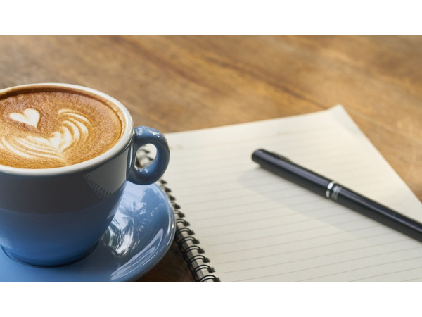 Comment obtenir un meilleur café à verser : les conseils de physiciens