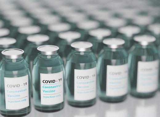 Vaccin anti-SARS-CoV-2 - Un développement accéléré grâce au progrès