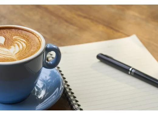 Comment obtenir un meilleur café à verser : les conseils de physiciens