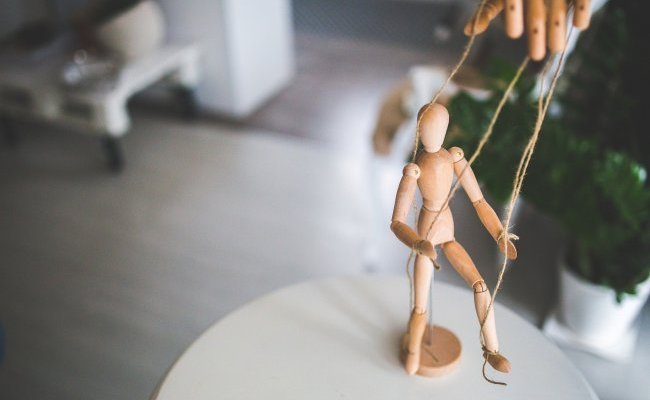 La programmation neurolinguistique ou l'art de manipuler ses semblables