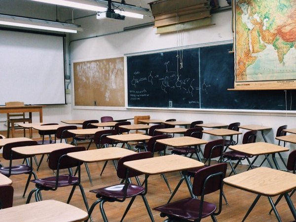La science dans l'enseignement contestée au nom des croyances