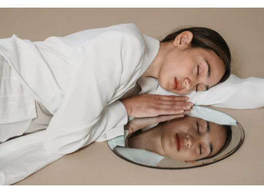 Sommeil, mélatonine, médecines alternatives : sortir des croyances