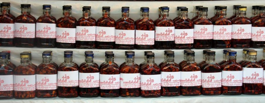 La médecine traditionnelle chinoise va-t-elle se réfugier en France ?